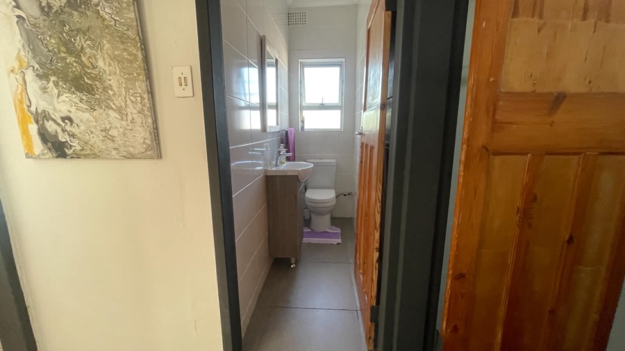 4 Bedroom Property for Sale in Nahoon Eastern Cape